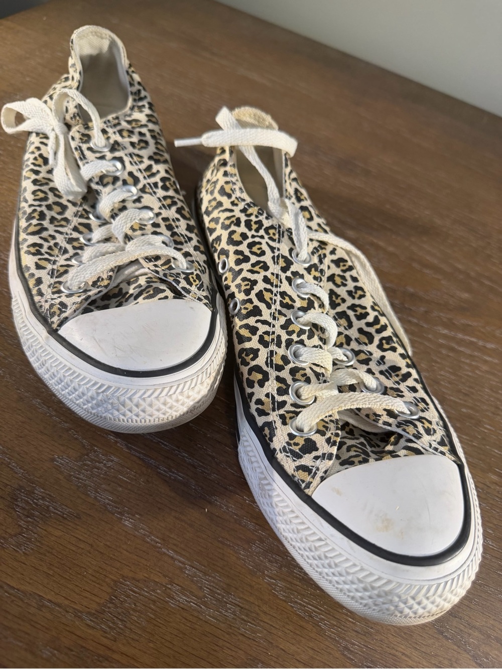 Women’s Leopard Print Canvas Lace-Up Sneakers - White & Tan